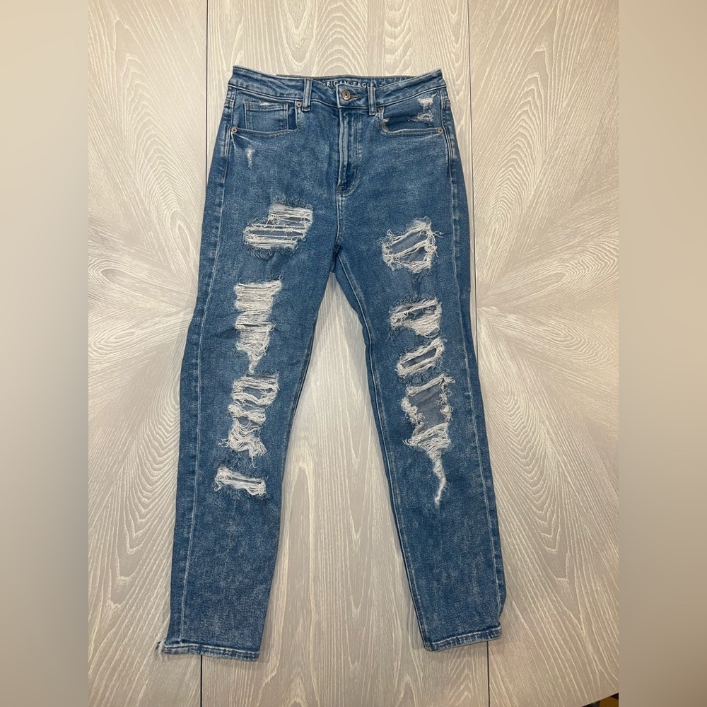 American Eagle Mom Jean